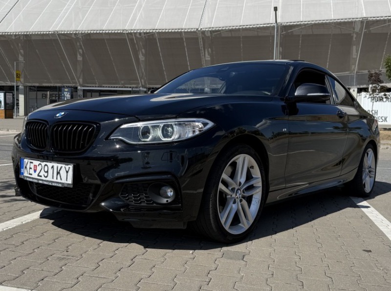 BMW 2 220d Coupé F22