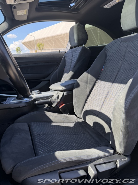 BMW 2 BMW 220d Coupé F22 2016
