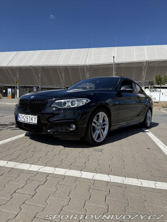 BMW 2 BMW 220d Coupé F22 2016