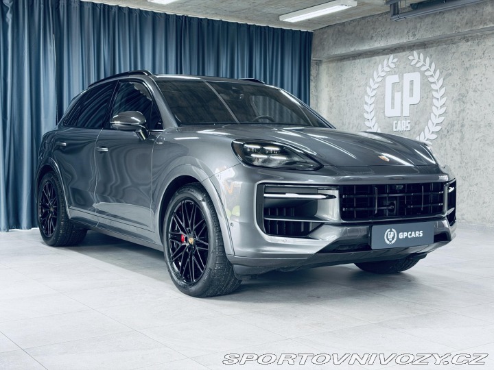 Porsche Cayenne S V8 CARBON EXT+INT MASAZ 2024
