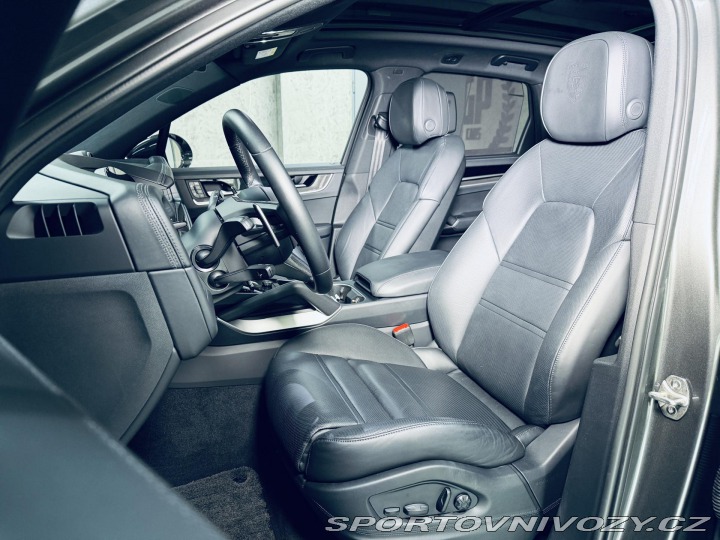 Porsche Cayenne S V8 CARBON EXT+INT MASAZ 2024