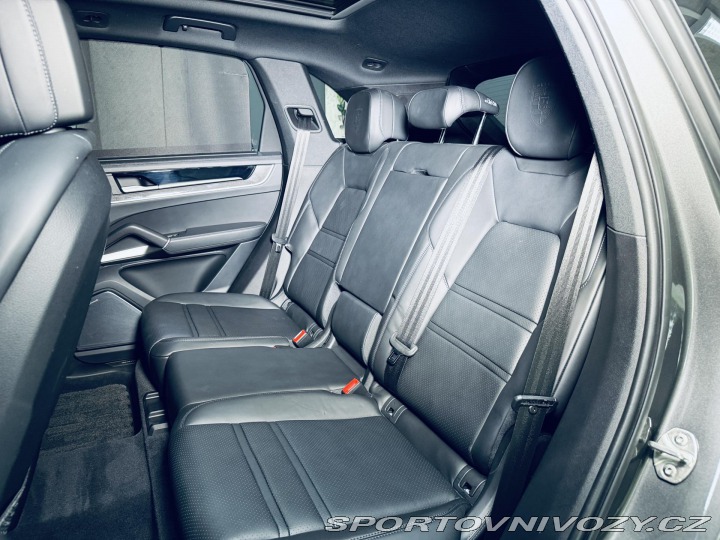 Porsche Cayenne S V8 CARBON EXT+INT MASAZ 2024