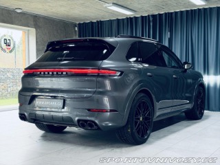 Porsche Cayenne S V8 CARBON EXT+INT MASAZ 2024