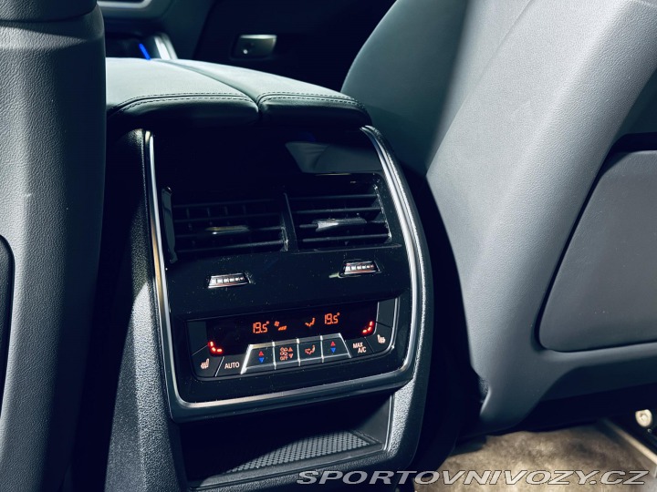 BMW XM 50e*3R.ZÁRUKA*SERVIS.ZDAR 2024