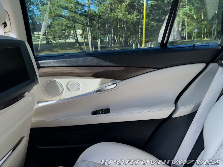 BMW 5 535d xdrive Grand Turismo 2011