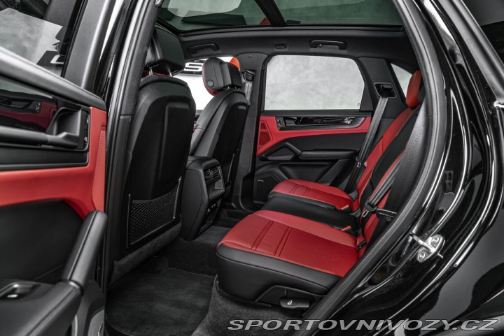 Porsche Cayenne black edition, soft Bose, 2026