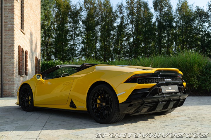Lamborghini Ostatní modely HURACÁN EVO SPYDER 2021