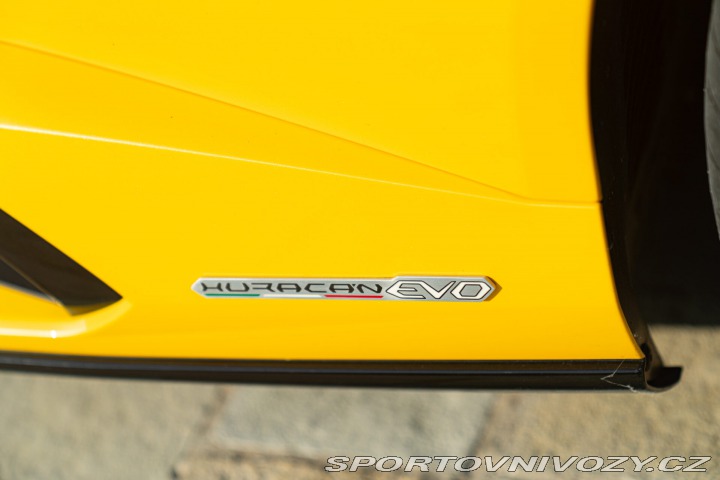 Lamborghini Ostatní modely HURACÁN EVO SPYDER 2021