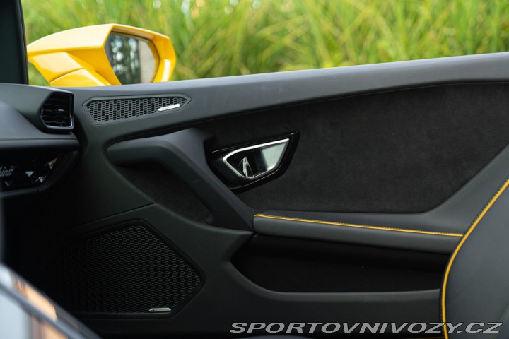 Lamborghini Ostatní modely HURACÁN EVO SPYDER 2021