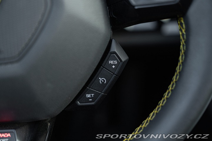 Lamborghini Ostatní modely HURACÁN EVO SPYDER 2021