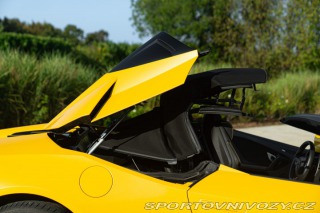 Lamborghini Ostatní modely HURACÁN EVO SPYDER 2021