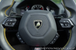 Lamborghini Ostatní modely HURACÁN EVO SPYDER 2021