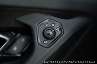Lamborghini Ostatní modely HURACÁN EVO SPYDER 2021