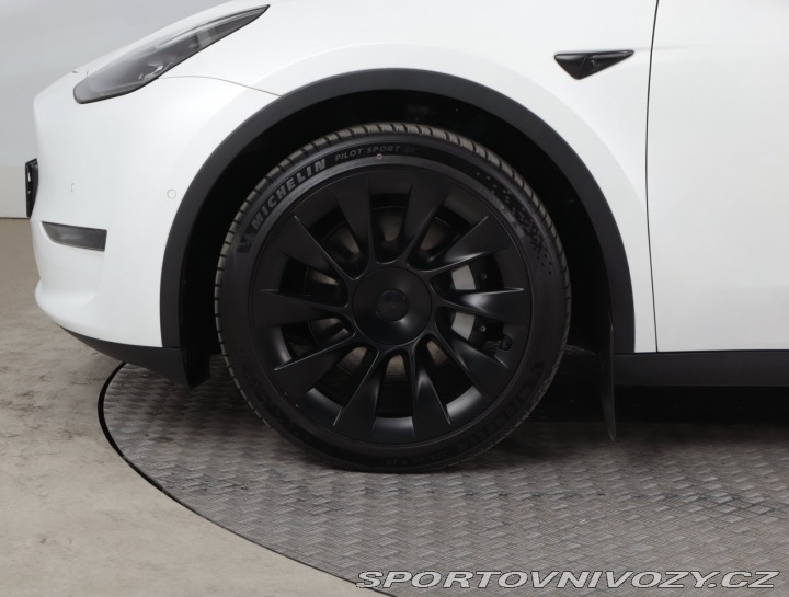 Tesla Model Y Long Range AWD 75kWh 2021