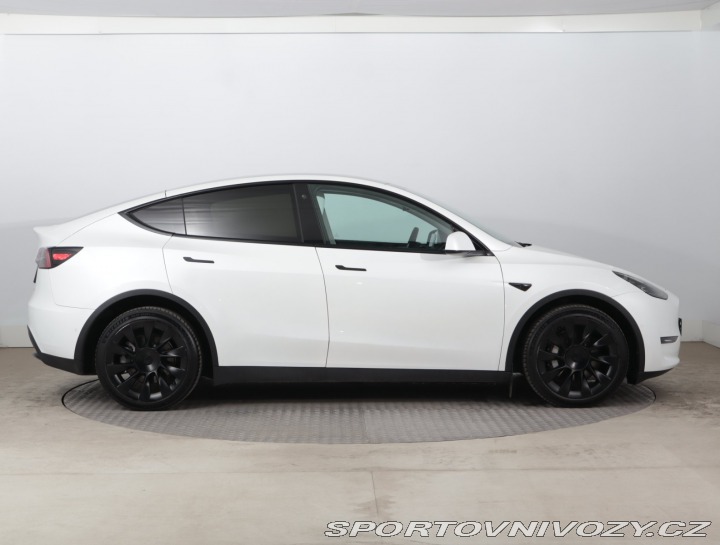 Tesla Model Y Long Range AWD 75kWh 2021