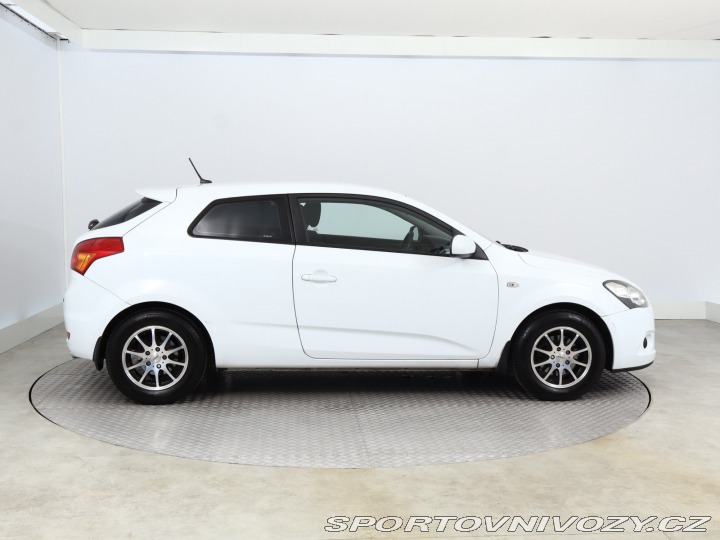 Kia ProCeed 1.4 CVVT 2009