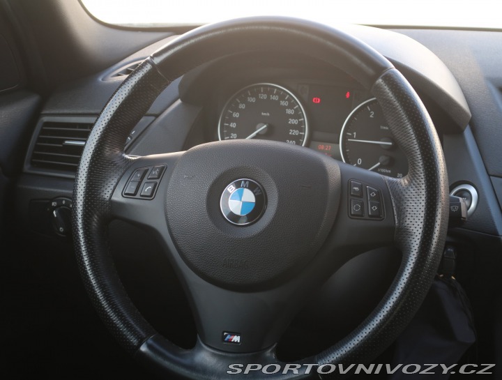 BMW X1 xDrive23d 2012