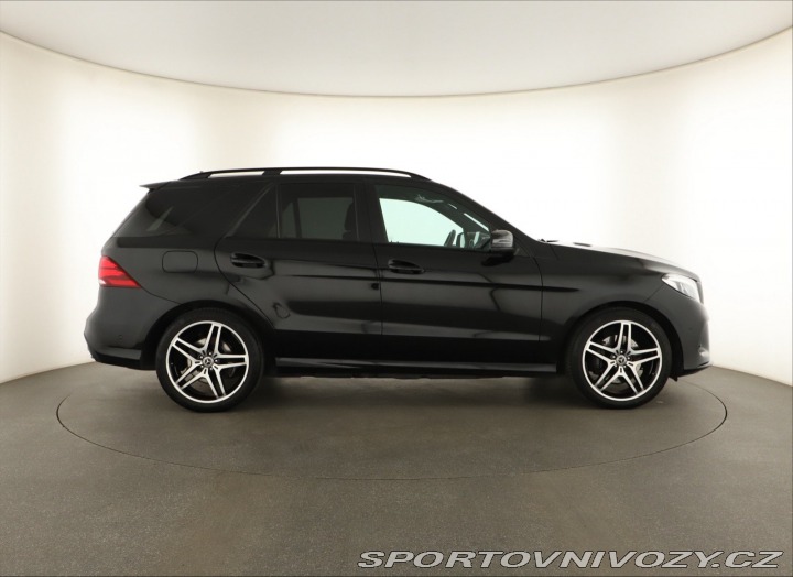 Mercedes-Benz Ostatní modely GLE AMG line GLE 350 d 2017