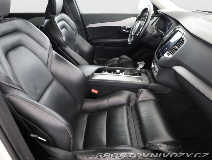 Volvo Ostatní modely XC90  T6 AWD 2019