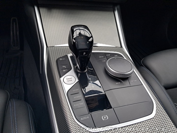 BMW 3 330 e xDrive 2021