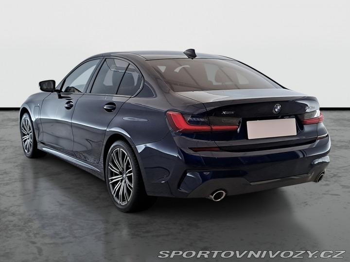 BMW 3 330 e xDrive 2021