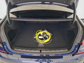 BMW 3 330 e xDrive 2021