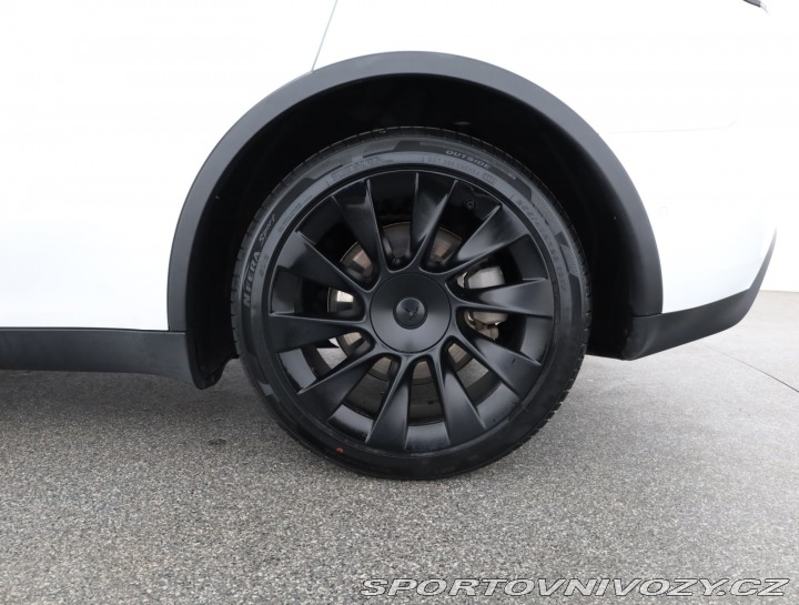 Tesla Model Y Long Range AWD 75kWh 2021
