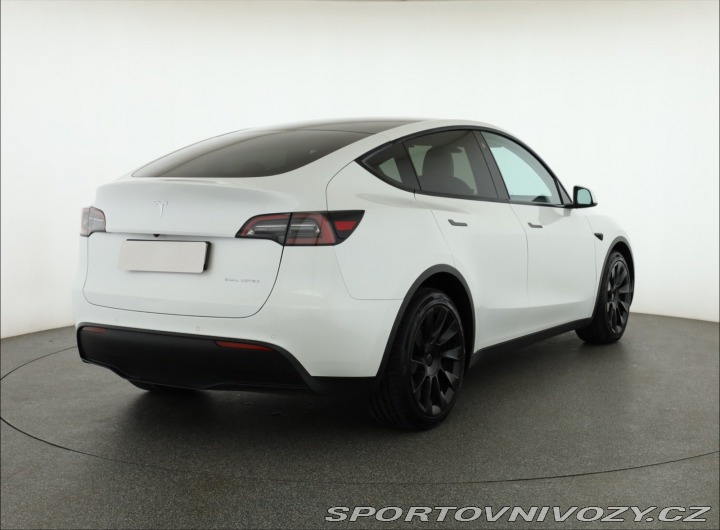 Tesla Model Y Long Range AWD 75kWh 2021