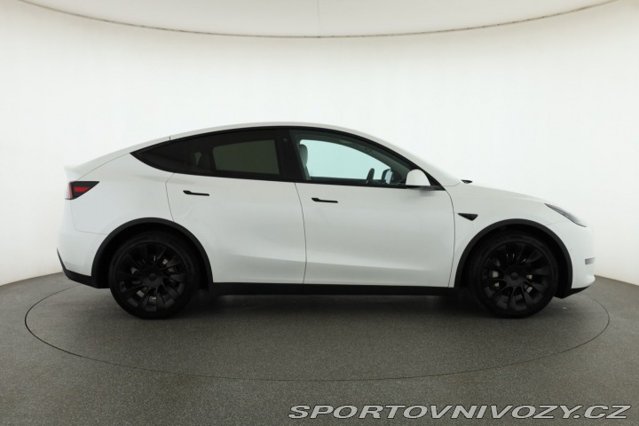 Tesla Model Y Long Range AWD 75kWh 2021