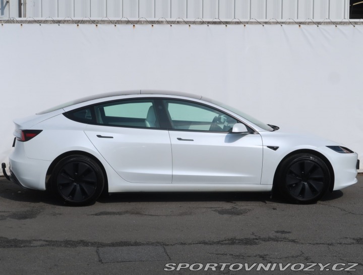 Tesla Model 3 Standard Range 60kWh 2024