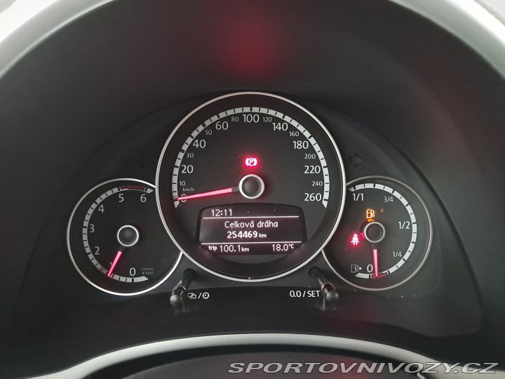 Volkswagen Beetle 2.0 TDI 2015