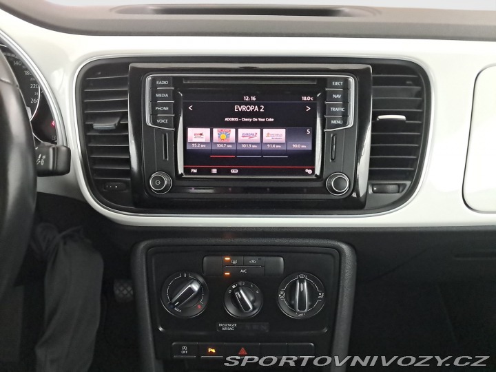 Volkswagen Beetle 2.0 TDI 2015