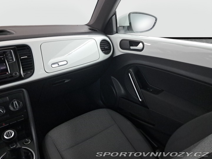 Volkswagen Beetle 2.0 TDI 2015