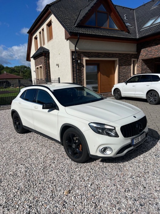 Mercedes-Benz Ostatní modely GLA 180