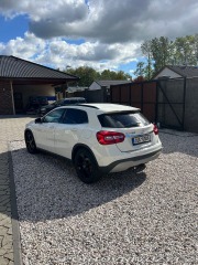 Mercedes-Benz Ostatní modely GLA 180 2017