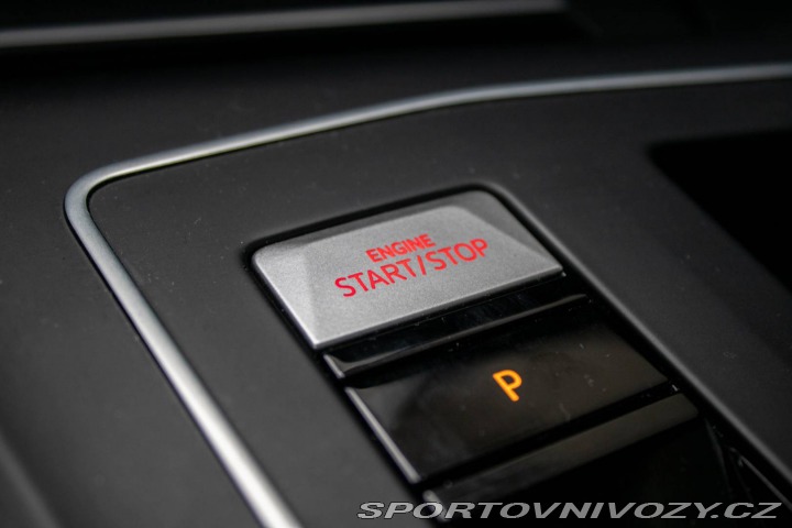 Volkswagen Golf 2.0 TSI GTI DSG / 180kW 2021