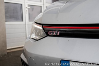 Volkswagen Golf 2.0 TSI GTI DSG / 180kW 2021