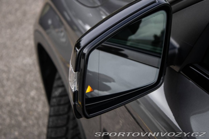 Mercedes-Benz Ostatní modely GLA 250 4MATIC AMG Line / 15 2018