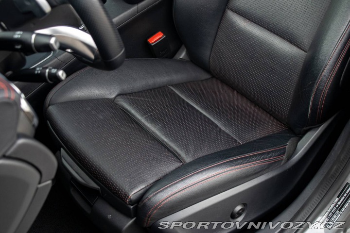 Mercedes-Benz Ostatní modely GLA 250 4MATIC AMG Line / 15 2018