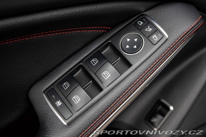 Mercedes-Benz Ostatní modely GLA 250 4MATIC AMG Line / 15 2018