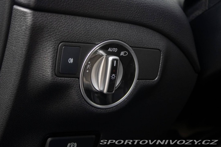 Mercedes-Benz Ostatní modely GLA 250 4MATIC AMG Line / 15 2018