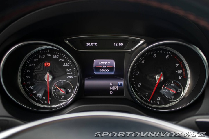 Mercedes-Benz Ostatní modely GLA 250 4MATIC AMG Line / 15 2018