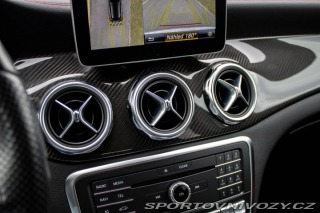 Mercedes-Benz Ostatní modely GLA  250 4MATIC AMG Line / 15 2018
