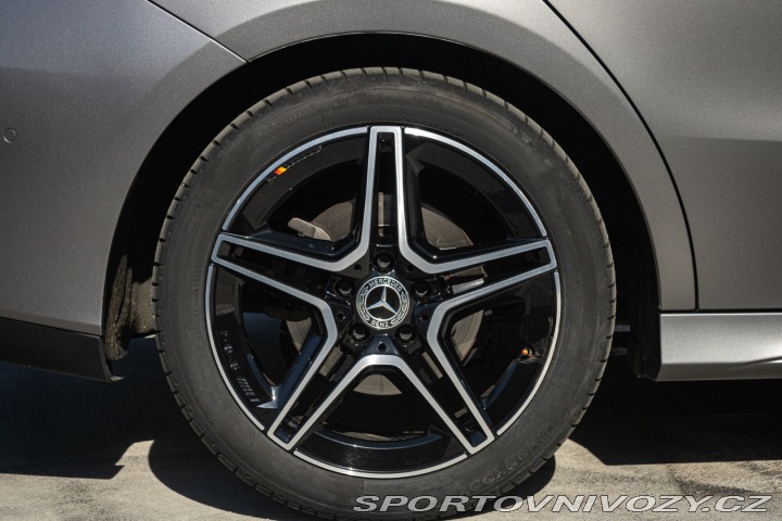 Mercedes-Benz CLA Kupé 220 d 4MATIC AMG li 2022