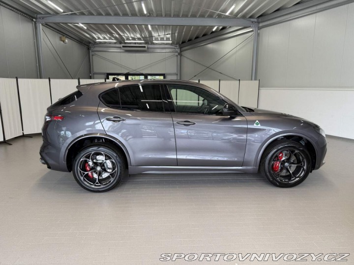 Alfa Romeo Stelvio Quadrifoglio 2.9 V6 BiTur 2026
