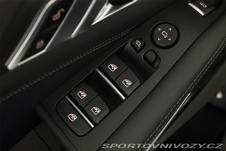 BMW X5 xDrive50e, M Paket, Vzduc 2025