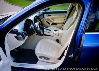 Porsche Panamera 4S PCCB Sport Chrono Plus 2011