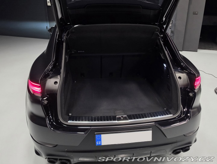 Porsche Cayenne GTS 2022