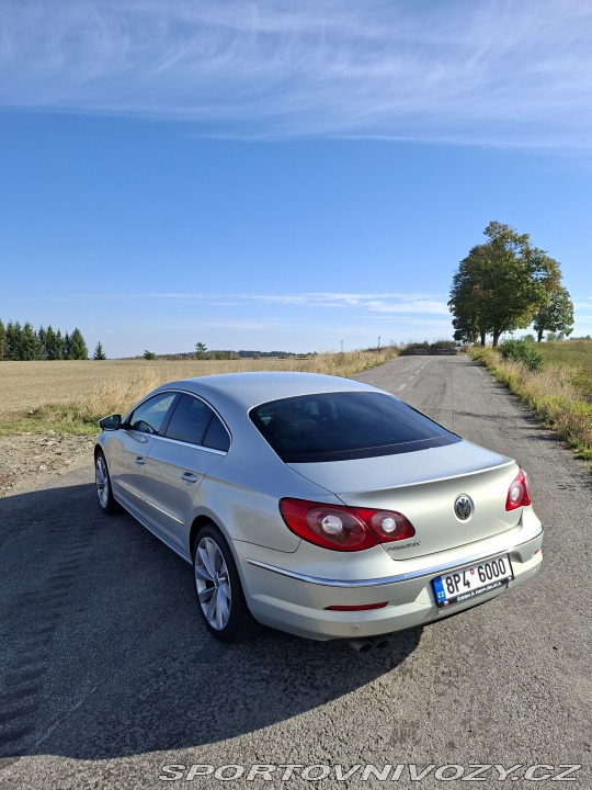 Volkswagen Passat CC 2009