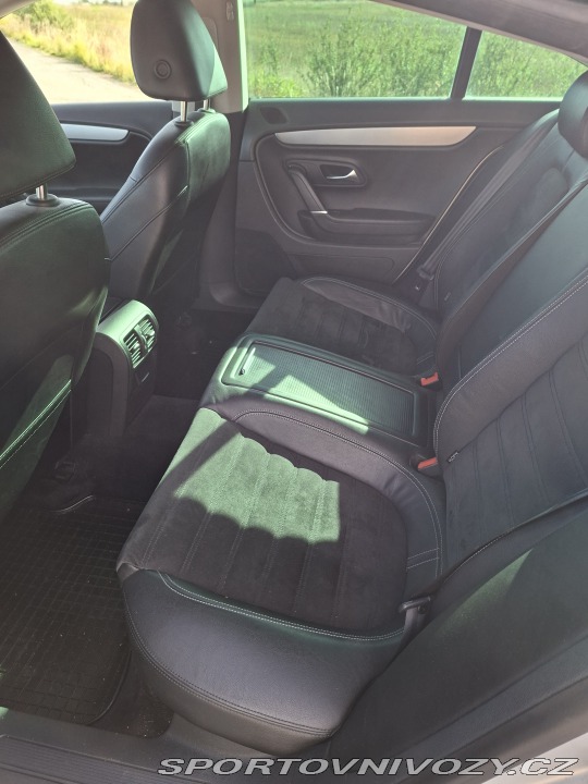Volkswagen Passat CC 2009